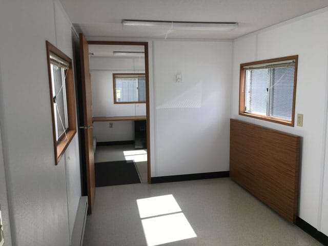 8x32-double-int-640x480 Office Trailers