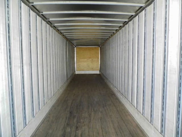 LogisticPosts-640 Road Trailers