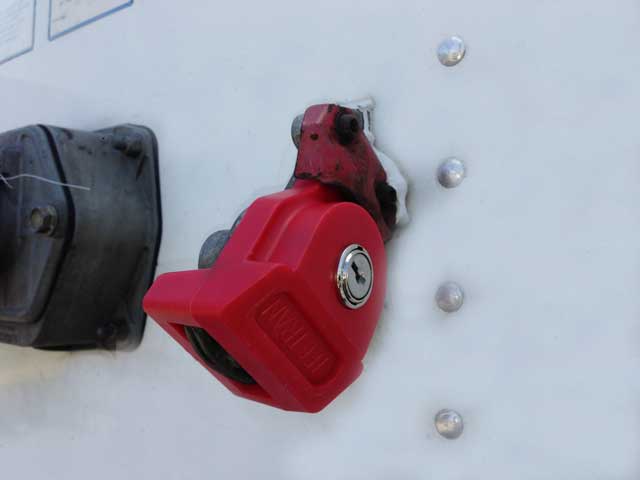 Trailer Glad Hand lock