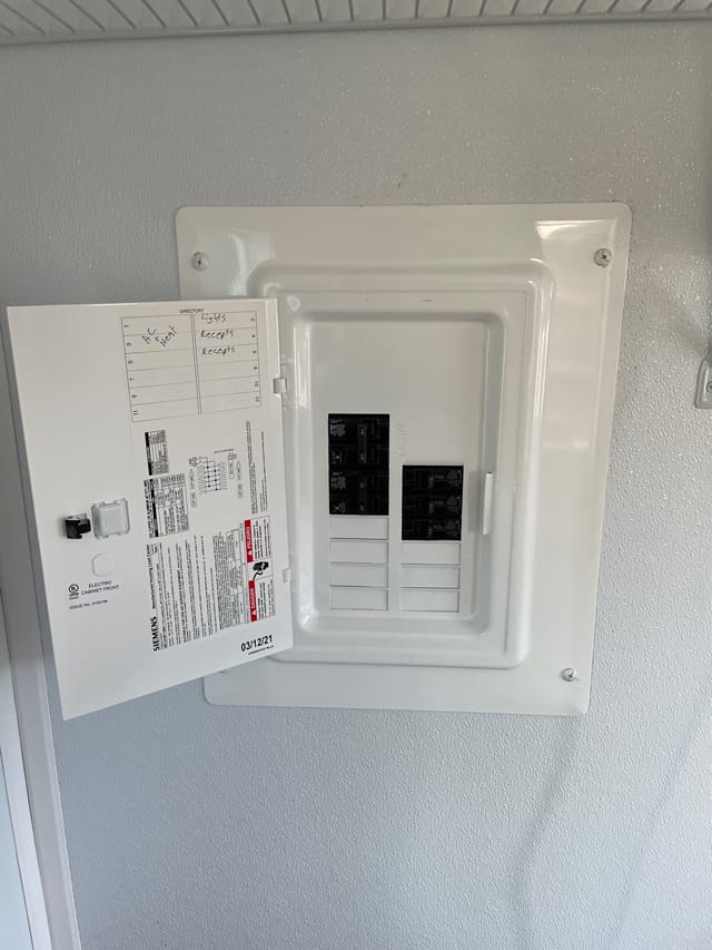 20ft-office-storage-panel Office/Storage Combos