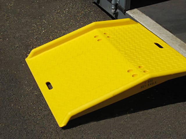 Container Dolly Ramp
