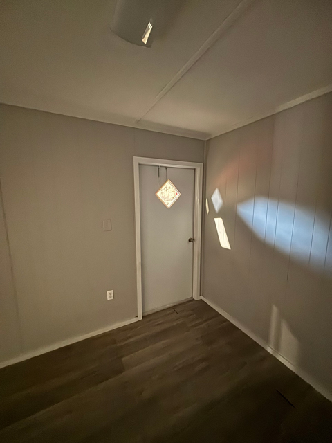 12x56 Office trailer Inside 2